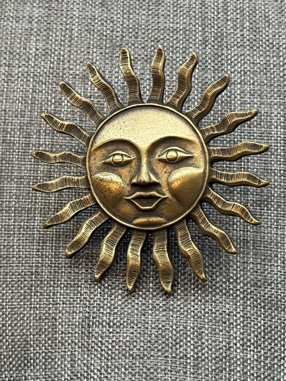 Sun Face Pin Brooch 3 In Brass Radiating Rays Artisan Vintage Gold Retro Texture